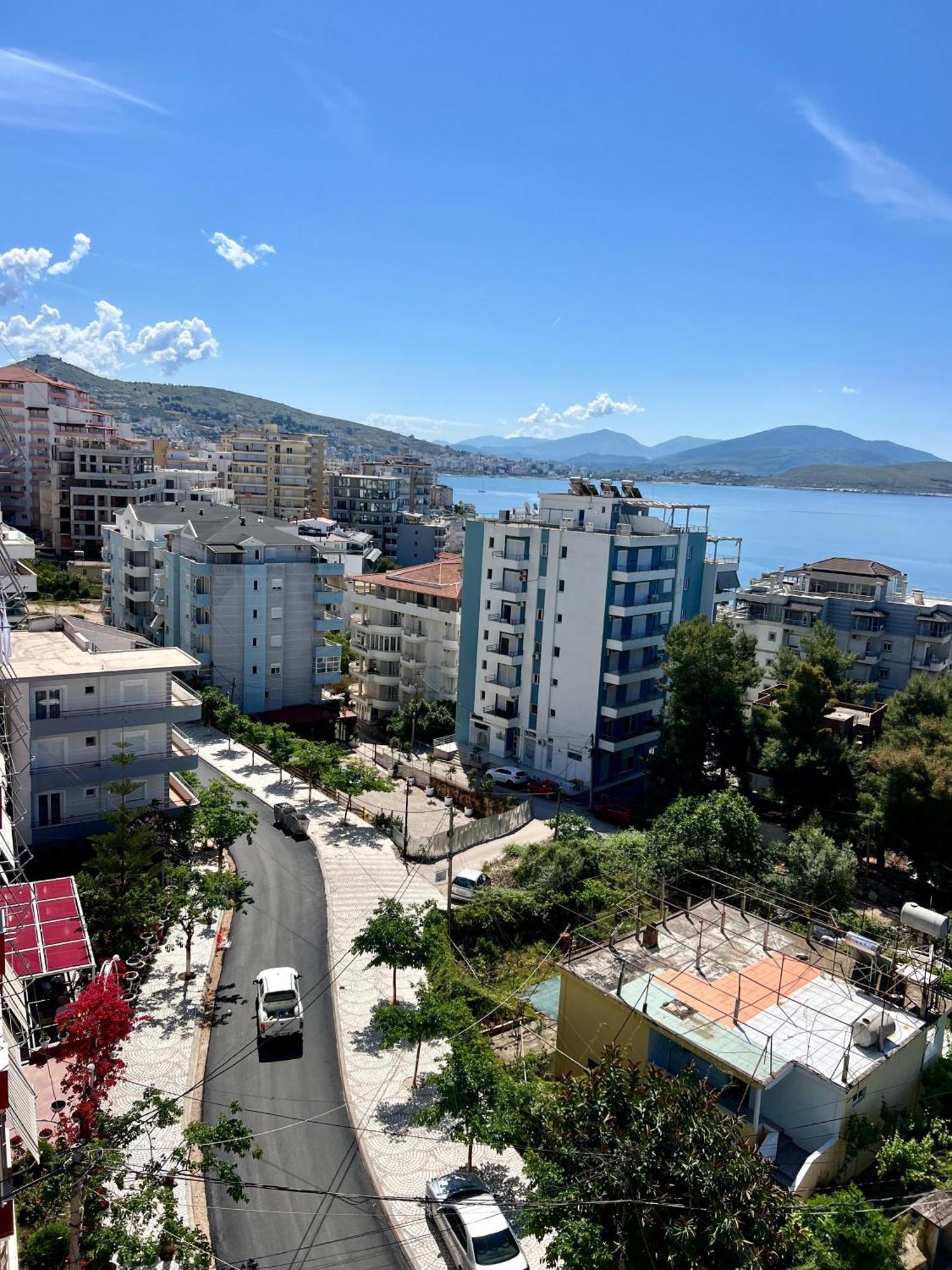 Al Mare Rooms Саранде Екстериор снимка