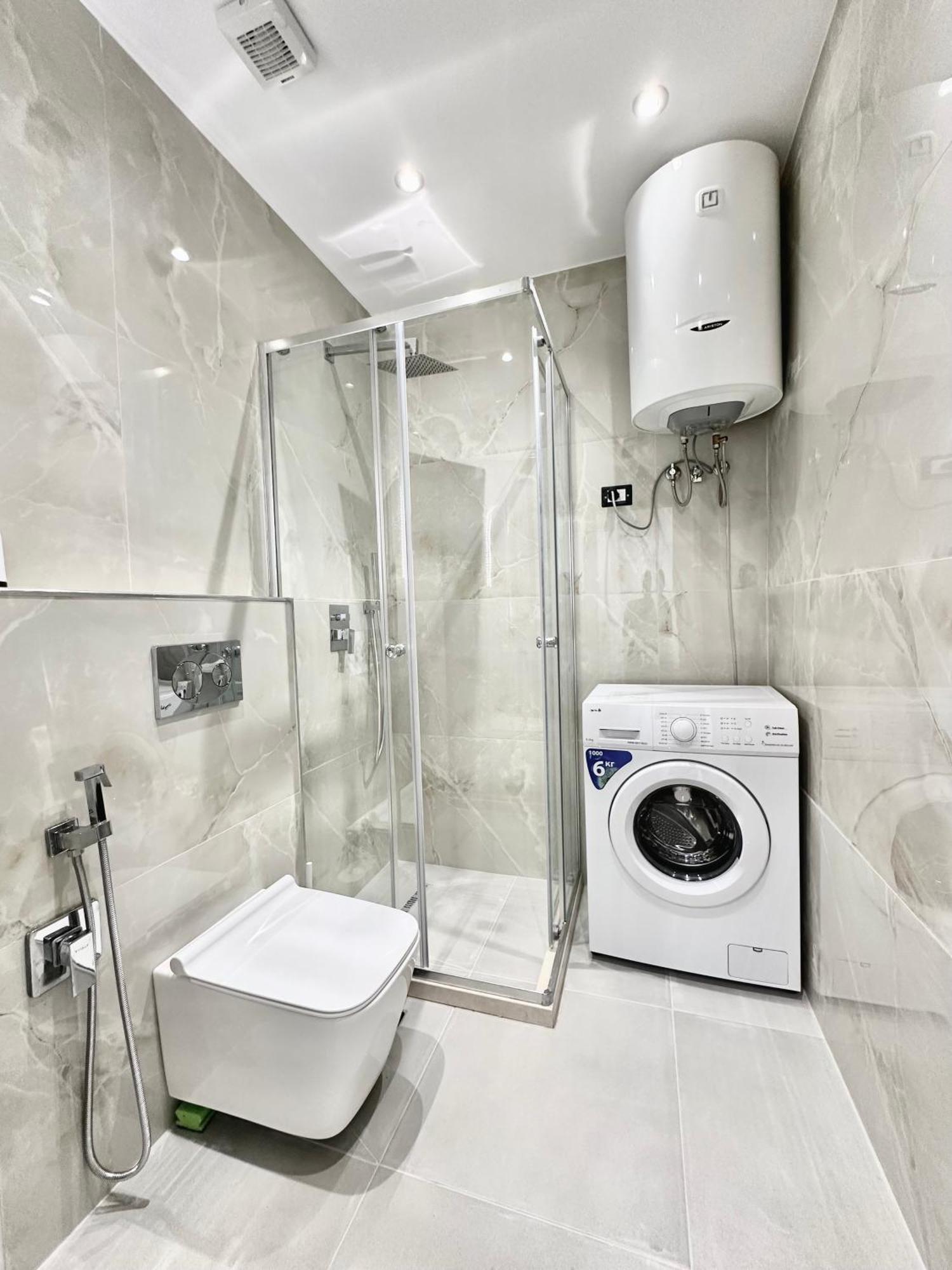 Al Mare Rooms Саранде Екстериор снимка