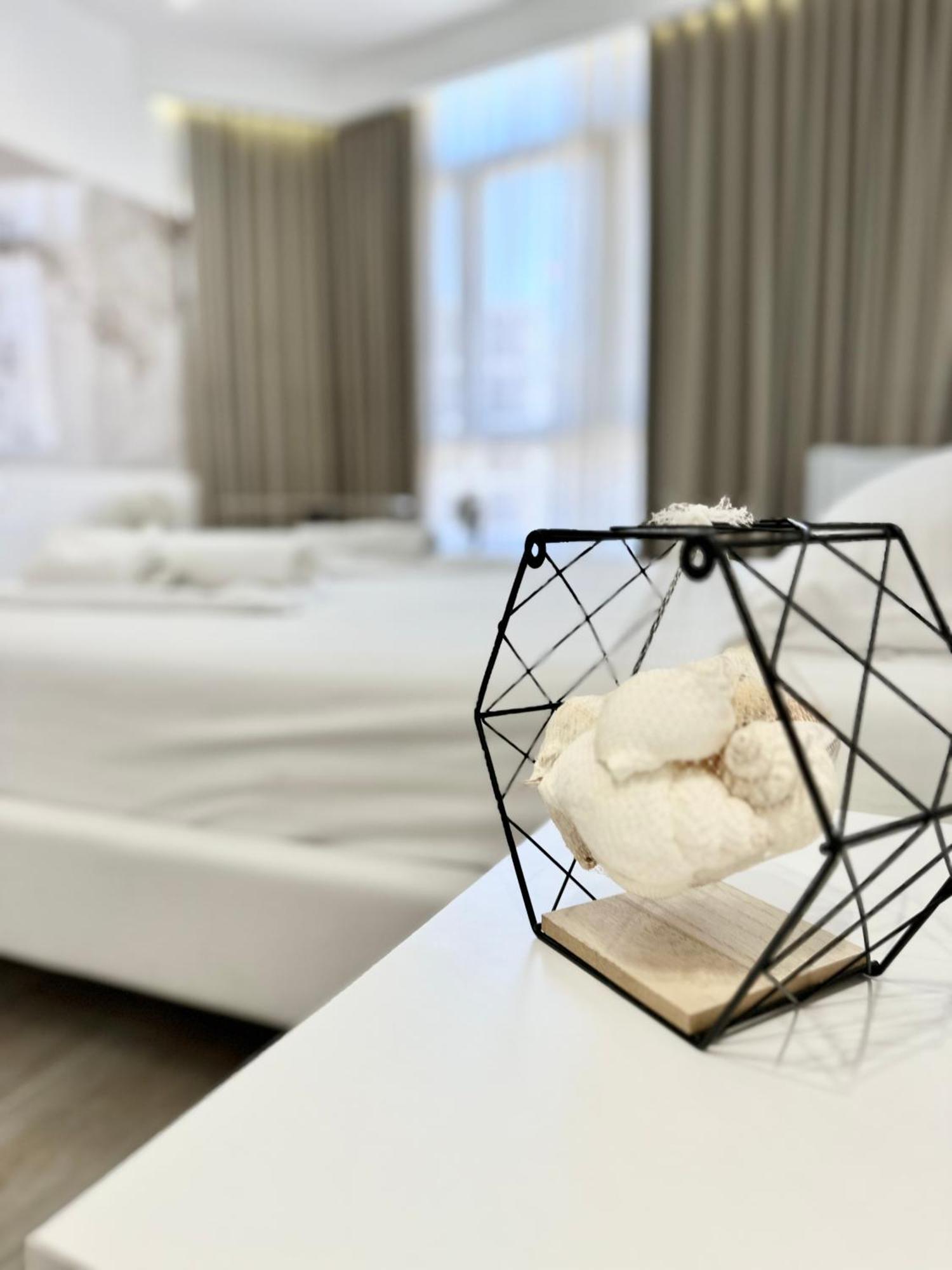Al Mare Rooms Саранде Екстериор снимка